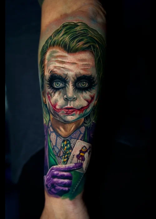 Facetune_05-01-2023-06-08-53